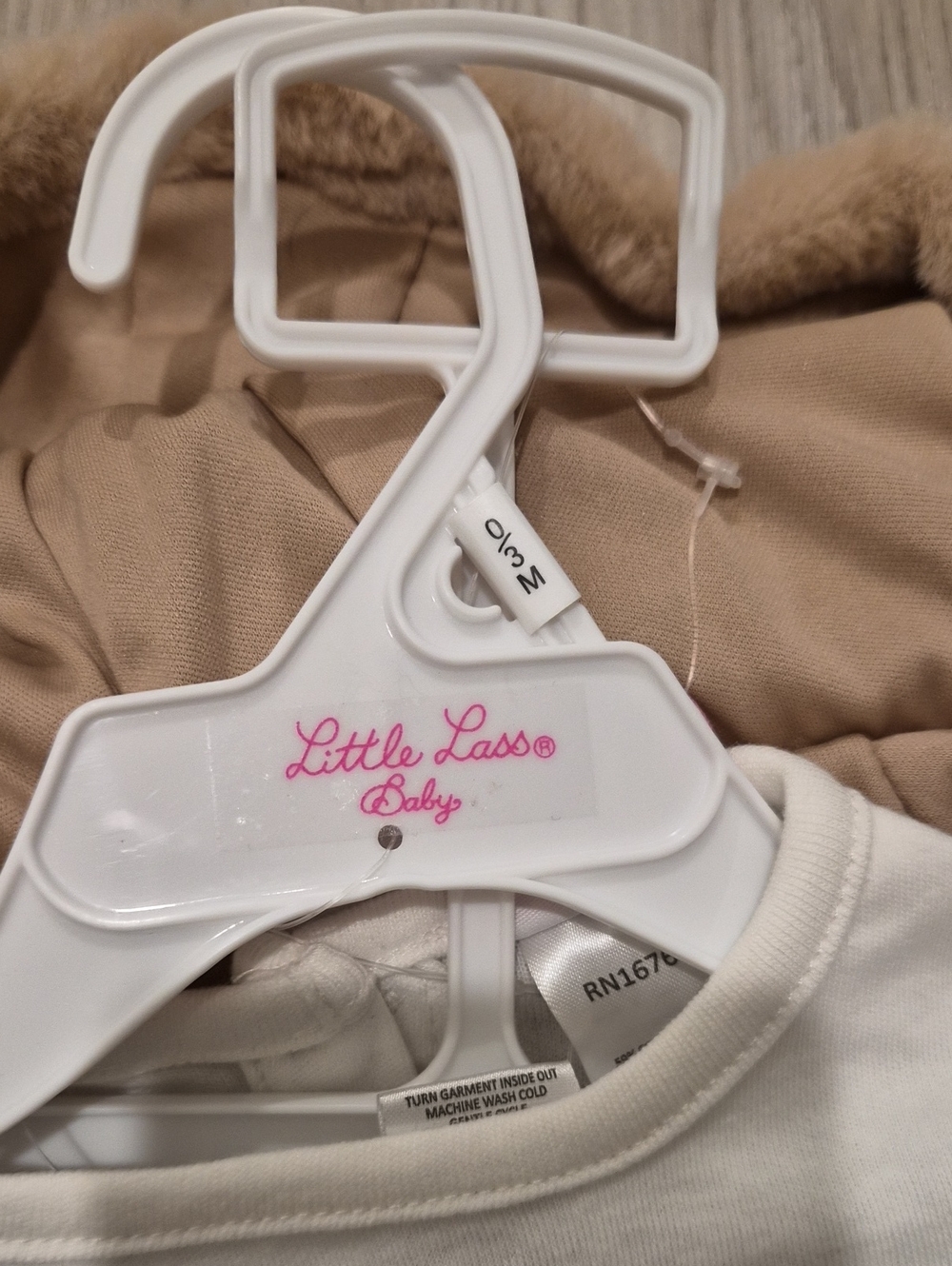 cute baby winter set - Picture 3 of 3